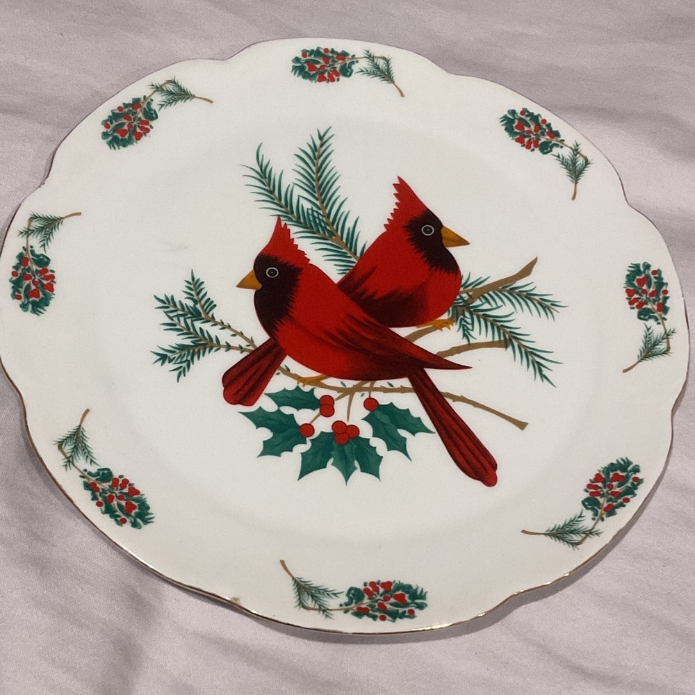 Festive Cardinal Holiday Plate